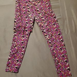 $5/25 lipstick lularoe leggings